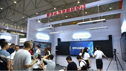 四川教育博覽會 鴻合科技多款新品亮相,賦能成渝教育數字化